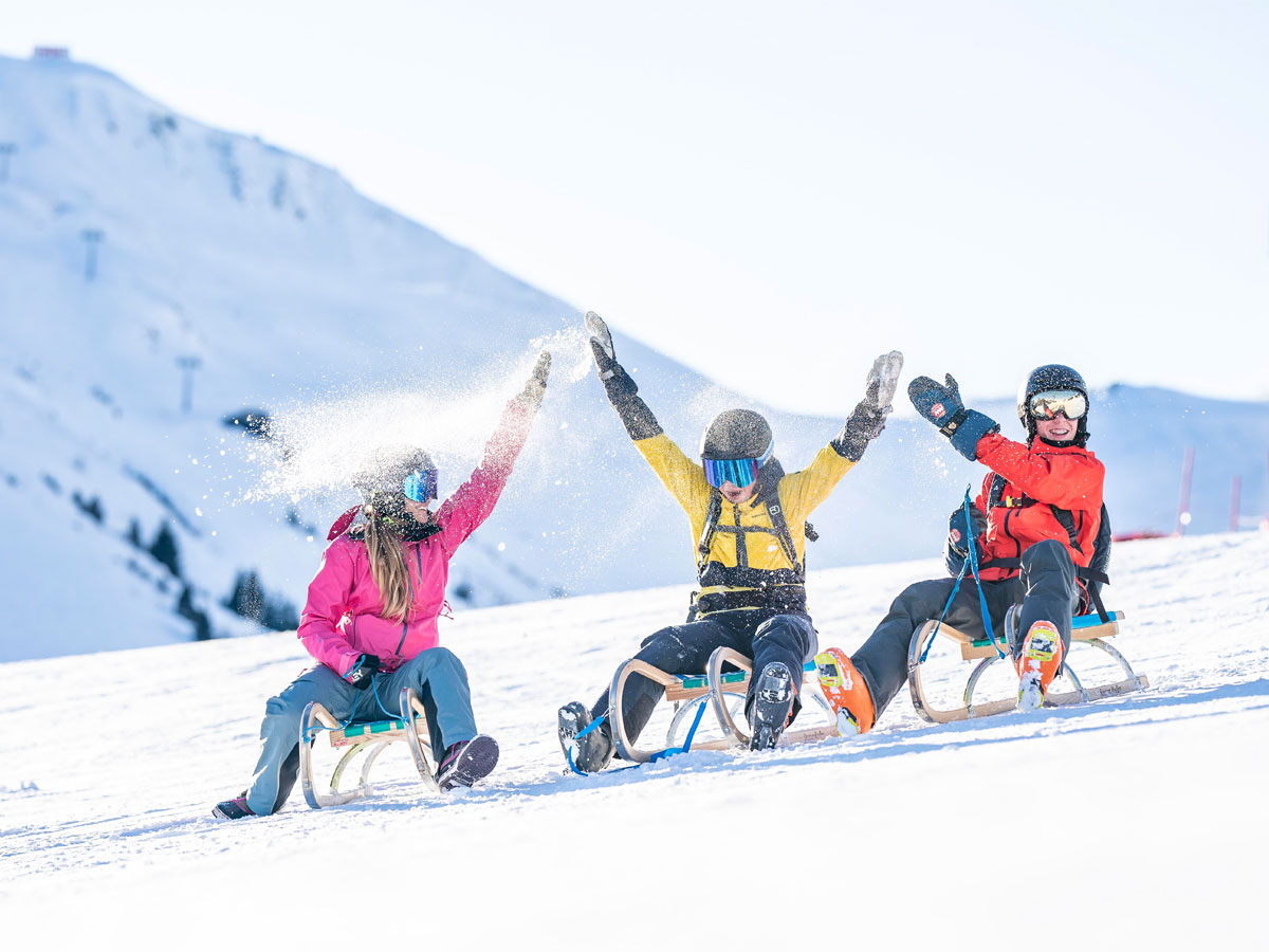 GUIDED NIGHT TOBOGGANING